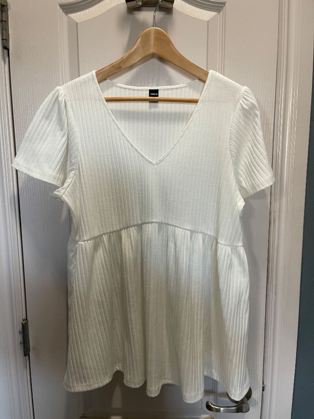 Maternity Tops - Picture 6 of 8